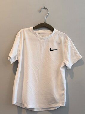 Nike VNeck Dri-Fit Performance Tee - Size Small (8 years) - Like New!!!